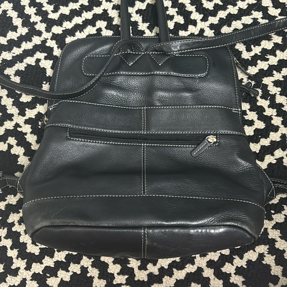 Genuine leather backpack - Picture 2 of 4